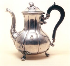 Tav.1 - caffettiera, 1849-1861, bottega di Matial Fray