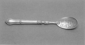 Tav. 19 - cucchiaio traforato con paletta ovale, 1824-1873, bottega di Pietro Borrani