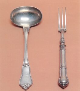 Tav. 20 - mestolo ovale e forchetta a tre punte, 1824-1873, bottega di Pietro Borrani